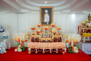 มรภ.เทพสตรี ร่วมพิธีสวดพระพุทธมนต์และเจริญจิตภาวนาอุทิศถวายพระราชกุศลแด่ สมเด็จพระบรมราชชนนีพันปีหลวง และอุทิศถวายพระกุศลแด่ สมเด็จพระเจ้าลูกเธอ เจ้าฟ้าพัชรกิติยาภาฯ