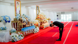มรภ.เทพสตรี ร่วมพิธีสวดพระพุทธมนต์และเจริญจิตภาวนาอุทิศถวายพระราชกุศลแด่ สมเด็จพระบรมราชชนนีพันปีหลวง และอุทิศถวายพระกุศลแด่ สมเด็จพระเจ้าลูกเธอ เจ้าฟ้าพัชรกิติยาภาฯ