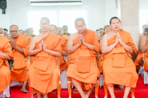 มรภ.เทพสตรี ร่วมพิธีสวดพระพุทธมนต์และเจริญจิตภาวนาอุทิศถวายพระราชกุศลแด่ สมเด็จพระบรมราชชนนีพันปีหลวง และอุทิศถวายพระกุศลแด่ สมเด็จพระเจ้าลูกเธอ เจ้าฟ้าพัชรกิติยาภาฯ