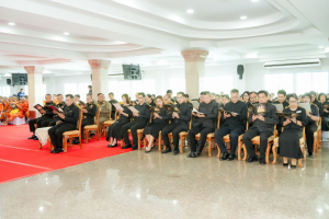 มรภ.เทพสตรี ร่วมพิธีสวดพระพุทธมนต์และเจริญจิตภาวนาอุทิศถวายพระราชกุศลแด่ สมเด็จพระบรมราชชนนีพันปีหลวง และอุทิศถวายพระกุศลแด่ สมเด็จพระเจ้าลูกเธอ เจ้าฟ้าพัชรกิติยาภาฯ