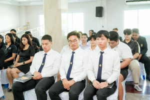 มรภ.เทพสตรี ร่วมพิธีสวดพระพุทธมนต์และเจริญจิตภาวนาอุทิศถวายพระราชกุศลแด่ สมเด็จพระบรมราชชนนีพันปีหลวง และอุทิศถวายพระกุศลแด่ สมเด็จพระเจ้าลูกเธอ เจ้าฟ้าพัชรกิติยาภาฯ