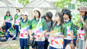 อธิการบดี นำทีมผู้บริหาร มรภ.เทพสตรี ลงพื้นที่ให้กำลังใจนักศึกษาใหม่ ร่วมสืบสานศาสตร์พระราชา สู่การประยุกต์ใช้ในชีวิตจริง