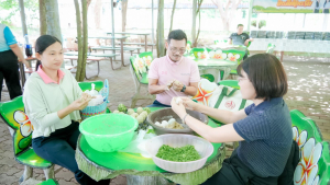 อธิการบดี นำทีมผู้บริหาร มรภ.เทพสตรี ลงพื้นที่ให้กำลังใจนักศึกษาใหม่ ร่วมสืบสานศาสตร์พระราชา สู่การประยุกต์ใช้ในชีวิตจริง