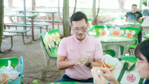 อธิการบดี นำทีมผู้บริหาร มรภ.เทพสตรี ลงพื้นที่ให้กำลังใจนักศึกษาใหม่ ร่วมสืบสานศาสตร์พระราชา สู่การประยุกต์ใช้ในชีวิตจริง