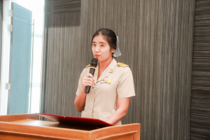 โรงเรียนสาธิต มรภ.เทพสตรี จัดโครงการ กินลม ชมเพลินกับลพบุรีศึกษา สืบสานภูมิปัญญาการทำพัดจักสานสู่นักเรียน