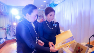 มรภ.เทพสตรี ร่วมพิธีเปิดโครงการ ร้อยรักถักทอ จันทร์กระจ่างฟ้า ส่งเสด็จสู่สวรรคาลัย มุ่งหนุนทักษะอาชีพและคืนคนดีสู่สังคม