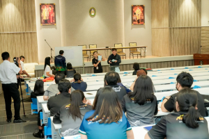 สำนักงานอธิการบดี มรภ.เทพสตรี จัดประชุมบุคลากร ครั้งที่ 1/2569 พิจารณาเสนอ 2 ชื่อผู้สมควรดำรงตำแหน่งอธิการบดี
