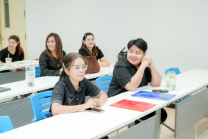 ศูนย์ภาษา สบจ. มรภ.เทพสตรี จับมือ อบจ.ลพบุรี จัดอบรมพัฒนาทักษะภาษาอังกฤษเพื่อการสื่อสารและบริการประชาชน