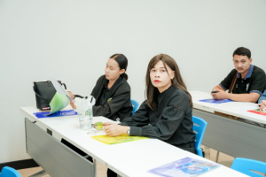 ศูนย์ภาษา สบจ. มรภ.เทพสตรี จับมือ อบจ.ลพบุรี จัดอบรมพัฒนาทักษะภาษาอังกฤษเพื่อการสื่อสารและบริการประชาชน