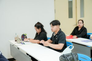 ศูนย์ภาษา สบจ. มรภ.เทพสตรี จับมือ อบจ.ลพบุรี จัดอบรมพัฒนาทักษะภาษาอังกฤษเพื่อการสื่อสารและบริการประชาชน