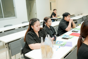 ศูนย์ภาษา สบจ. มรภ.เทพสตรี จับมือ อบจ.ลพบุรี จัดอบรมพัฒนาทักษะภาษาอังกฤษเพื่อการสื่อสารและบริการประชาชน