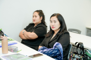 ศูนย์ภาษา สบจ. มรภ.เทพสตรี จับมือ อบจ.ลพบุรี จัดอบรมพัฒนาทักษะภาษาอังกฤษเพื่อการสื่อสารและบริการประชาชน