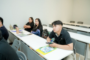 ศูนย์ภาษา สบจ. มรภ.เทพสตรี จับมือ อบจ.ลพบุรี จัดอบรมพัฒนาทักษะภาษาอังกฤษเพื่อการสื่อสารและบริการประชาชน