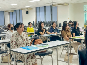 ศูนย์ภาษา สบจ. มรภ.เทพสตรี จัดอบรมพัฒนาทักษะภาษาอังกฤษเพื่อการสื่อสารและบริการประชาชน