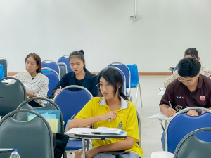 ศูนย์ภาษา สบจ. มรภ.เทพสตรี จัดอบรมพัฒนาทักษะภาษาอังกฤษเพื่อการสื่อสารและบริการประชาชน