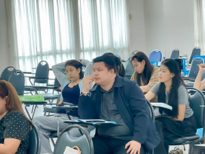 ศูนย์ภาษา สบจ. มรภ.เทพสตรี จัดอบรมพัฒนาทักษะภาษาอังกฤษเพื่อการสื่อสารและบริการประชาชน