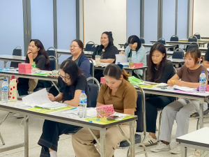 ศูนย์ภาษา สบจ. มรภ.เทพสตรี จัดอบรมพัฒนาทักษะภาษาอังกฤษเพื่อการสื่อสารและบริการประชาชน