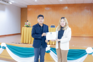 ศูนย์ภาษา สบจ. มรภ.เทพสตรี จัดอบรมพัฒนาทักษะภาษาอังกฤษเพื่อการสื่อสารและบริการประชาชน
