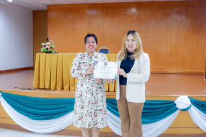 ศูนย์ภาษา สบจ. มรภ.เทพสตรี จัดอบรมพัฒนาทักษะภาษาอังกฤษเพื่อการสื่อสารและบริการประชาชน