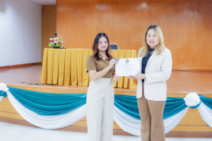 ศูนย์ภาษา สบจ. มรภ.เทพสตรี จัดอบรมพัฒนาทักษะภาษาอังกฤษเพื่อการสื่อสารและบริการประชาชน