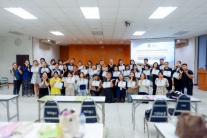 ศูนย์ภาษา สบจ. มรภ.เทพสตรี จัดอบรมพัฒนาทักษะภาษาอังกฤษเพื่อการสื่อสารและบริการประชาชน