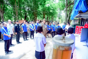 มรภ.เทพสตรี ร่วมต้อนรับองคมนตรีในโอกาสตรวจเยี่ยมและติดตามผลการดำเนินงานของโรงเรียนราชประชานุเคราะห์ 33 จังหวัดลพบุรี