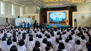 มรภ.เทพสตรี ร่วมต้อนรับองคมนตรีในโอกาสตรวจเยี่ยมและติดตามผลการดำเนินงานของโรงเรียนราชประชานุเคราะห์ 33 จังหวัดลพบุรี