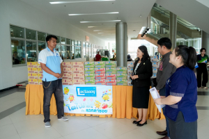 มรภ.เทพสตรี รับมอบผลิตภัณฑ์เครือแลคตาซอย เดินหน้าเติมสุขสู่ ตู้ปันสุข และกิจกรรมนักเรียนนักศึกษา