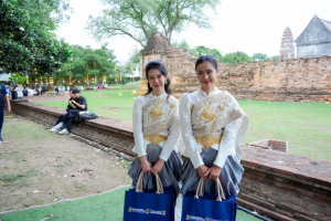 มรภ.เทพสตรี ร่วมกับภาคีเครือข่าย เปิดงานมหกรรมศิลปวัฒนธรรมและการท่องเที่ยว น้อมรำลึก พระเจ้าตากสินมหาราช ดึง Soft Power กระตุ้นเศรษฐกิจสร้างสรรค์