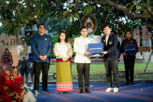 มรภ.เทพสตรี ร่วมกับภาคีเครือข่าย เปิดงานมหกรรมศิลปวัฒนธรรมและการท่องเที่ยว น้อมรำลึก พระเจ้าตากสินมหาราช ดึง Soft Power กระตุ้นเศรษฐกิจสร้างสรรค์