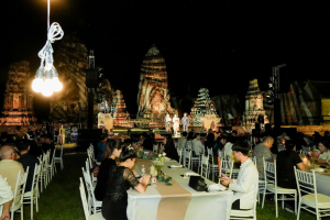 มรภ.เทพสตรี ร่วมกับภาคีเครือข่าย เปิดงานมหกรรมศิลปวัฒนธรรมและการท่องเที่ยว น้อมรำลึก พระเจ้าตากสินมหาราช ดึง Soft Power กระตุ้นเศรษฐกิจสร้างสรรค์