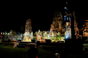 มรภ.เทพสตรี ร่วมกับภาคีเครือข่าย เปิดงานมหกรรมศิลปวัฒนธรรมและการท่องเที่ยว น้อมรำลึก พระเจ้าตากสินมหาราช ดึง Soft Power กระตุ้นเศรษฐกิจสร้างสรรค์