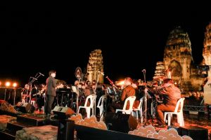 มรภ.เทพสตรี ร่วมกับภาคีเครือข่าย เปิดงานมหกรรมศิลปวัฒนธรรมและการท่องเที่ยว น้อมรำลึก พระเจ้าตากสินมหาราช ดึง Soft Power กระตุ้นเศรษฐกิจสร้างสรรค์