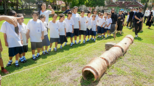 มรภ.เทพสตรี ร่วมกับภาคีเครือข่าย เปิดงานมหกรรมศิลปวัฒนธรรมและการท่องเที่ยว น้อมรำลึก พระเจ้าตากสินมหาราช ดึง Soft Power กระตุ้นเศรษฐกิจสร้างสรรค์