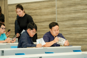 สนง.ประกันสังคม จ.ลพบุรี จัดกิจกรรมประชาสัมพันธ์การลงทะเบียนใช้สิทธิเลือกตั้งผู้แทนนายจ้างและผู้แทนฝ่ายประกันตนเป็นคณะกรรมการประกันสังคม