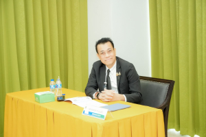 มรภ.เทพสตรี เปิดเวทีแสดงวิสัยทัศน์ของผู้มีสิทธิเข้ารับการสรรหาให้ดำรงตำแหน่งอธิการบดีมหาวิทยาลัยราชภัฏเทพสตรี