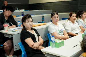 มรภ.เทพสตรี เปิดเวทีแสดงวิสัยทัศน์ของผู้มีสิทธิเข้ารับการสรรหาให้ดำรงตำแหน่งอธิการบดีมหาวิทยาลัยราชภัฏเทพสตรี