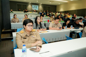 มรภ.เทพสตรี เปิดเวทีแสดงวิสัยทัศน์ของผู้มีสิทธิเข้ารับการสรรหาให้ดำรงตำแหน่งอธิการบดีมหาวิทยาลัยราชภัฏเทพสตรี