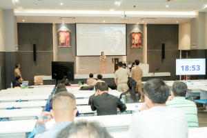 มรภ.เทพสตรี เปิดเวทีแสดงวิสัยทัศน์ของผู้มีสิทธิเข้ารับการสรรหาให้ดำรงตำแหน่งอธิการบดีมหาวิทยาลัยราชภัฏเทพสตรี