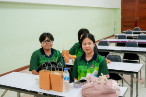 คณะเทคโนโลยีอุตสาหกรรม มรภ.เทพสตรี จัดอบรมพัฒนานักศึกษา มุ่งสร้างทักษะรู้เท่าทันไซเบอร์และใช้งานอินเทอร์เน็ตอย่างปลอดภัย