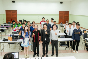 คณะเทคโนโลยีอุตสาหกรรม มรภ.เทพสตรี จัดอบรมพัฒนานักศึกษา มุ่งสร้างทักษะรู้เท่าทันไซเบอร์และใช้งานอินเทอร์เน็ตอย่างปลอดภัย