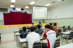 คณะเทคโนโลยีอุตสาหกรรม มรภ.เทพสตรี จัดอบรมพัฒนานักศึกษา มุ่งสร้างทักษะรู้เท่าทันไซเบอร์และใช้งานอินเทอร์เน็ตอย่างปลอดภัย