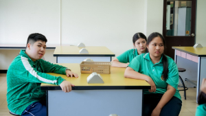 รร.สาธิต มรภ.เทพสตรี จัดพัฒนาทักษะวิทยาศาสตร์นักเรียน ม.ต้น - ม.ปลาย มุ่งเชื่อมโยงองค์ความรู้ พร้อมลุยศึกแข่งขันงานสัปดาห์วิทยาศาสตร์
