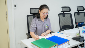 มรภ.เทพสตรี จัดพิธีส่งมอบงานในโอกาสอธิการบดีครบวาระดำรงตำแหน่ง ด้านสภามหาวิทยาลัยฯ แต่งตั้ง รศ.ดร.ประเทือง ภูมิภัทราคม รักษาราชการแทน