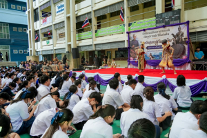 โรงเรียนสาธิต มรภ.เทพสตรี จัดกิจกรรม จากวันสุนทรภู่สู่วันภาษาไทยแห่งชาติ สืบสานวัฒนธรรมไทย