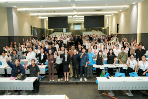 คณะมนุษยศาสตร์ฯ มรภ.เทพสตรี ร่วมกับภาคีเครือข่าย ขับเคลื่อนสังคมสูงวัย เปิดงาน มหกรรมพลังวัยเก๋า 3 บุรี สานพลัง 14 ภาคีเครือข่ายลงนาม MOU หนุนลพบุรีเมืองแห่งความสุข