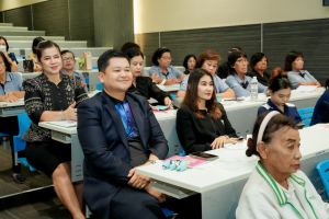 คณะมนุษยศาสตร์ฯ มรภ.เทพสตรี ร่วมกับภาคีเครือข่าย ขับเคลื่อนสังคมสูงวัย เปิดงาน มหกรรมพลังวัยเก๋า 3 บุรี สานพลัง 14 ภาคีเครือข่ายลงนาม MOU หนุนลพบุรีเมืองแห่งความสุข