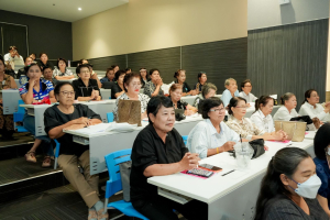 คณะมนุษยศาสตร์ฯ มรภ.เทพสตรี ร่วมกับภาคีเครือข่าย ขับเคลื่อนสังคมสูงวัย เปิดงาน มหกรรมพลังวัยเก๋า 3 บุรี สานพลัง 14 ภาคีเครือข่ายลงนาม MOU หนุนลพบุรีเมืองแห่งความสุข