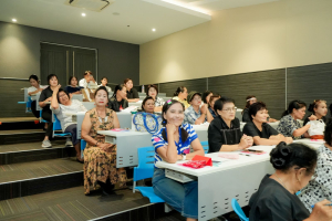 คณะมนุษยศาสตร์ฯ มรภ.เทพสตรี ร่วมกับภาคีเครือข่าย ขับเคลื่อนสังคมสูงวัย เปิดงาน มหกรรมพลังวัยเก๋า 3 บุรี สานพลัง 14 ภาคีเครือข่ายลงนาม MOU หนุนลพบุรีเมืองแห่งความสุข