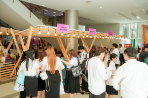 คณะมนุษยศาสตร์ฯ มรภ.เทพสตรี ร่วมกับภาคีเครือข่าย ขับเคลื่อนสังคมสูงวัย เปิดงาน มหกรรมพลังวัยเก๋า 3 บุรี สานพลัง 14 ภาคีเครือข่ายลงนาม MOU หนุนลพบุรีเมืองแห่งความสุข